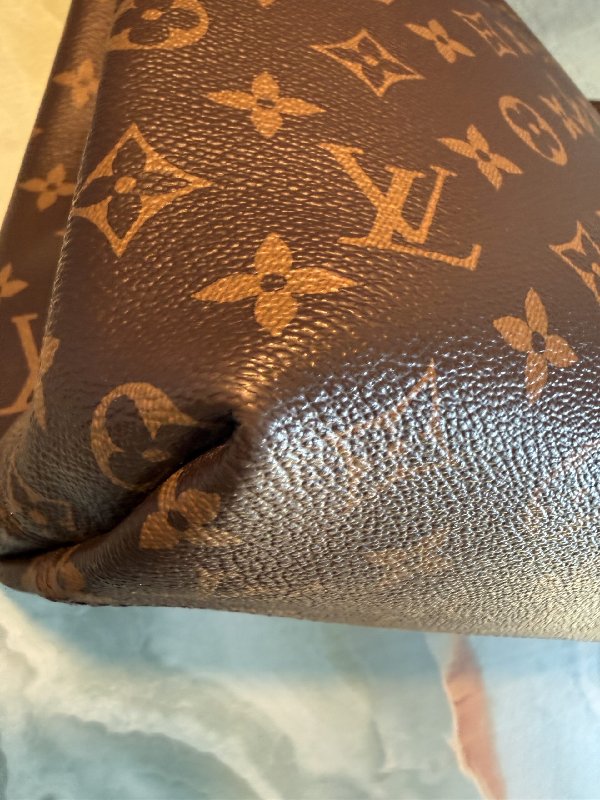 Authentic Louis Vuitton Graceful MM, Peony/Pivoine, with COA, and LV dustbag included - Image 18