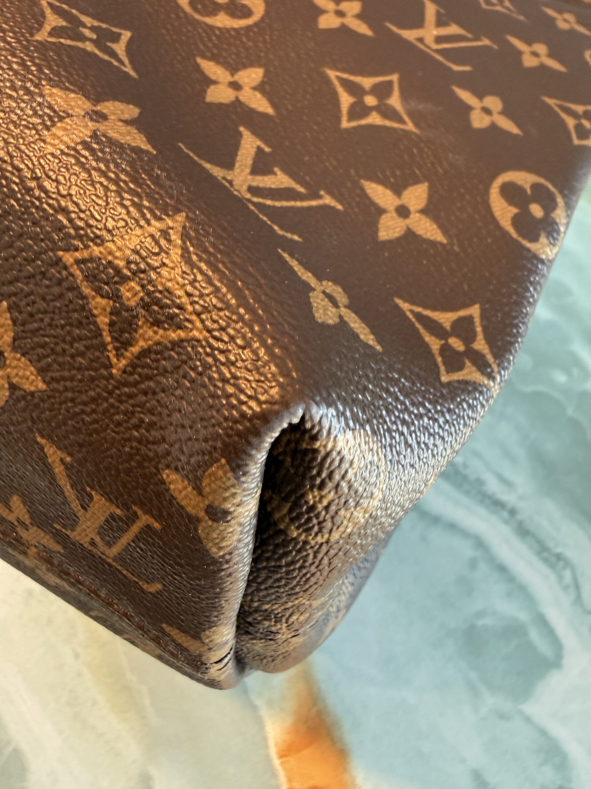 Authentic Louis Vuitton Graceful MM, Peony/Pivoine, with COA, and LV dustbag included - Image 16