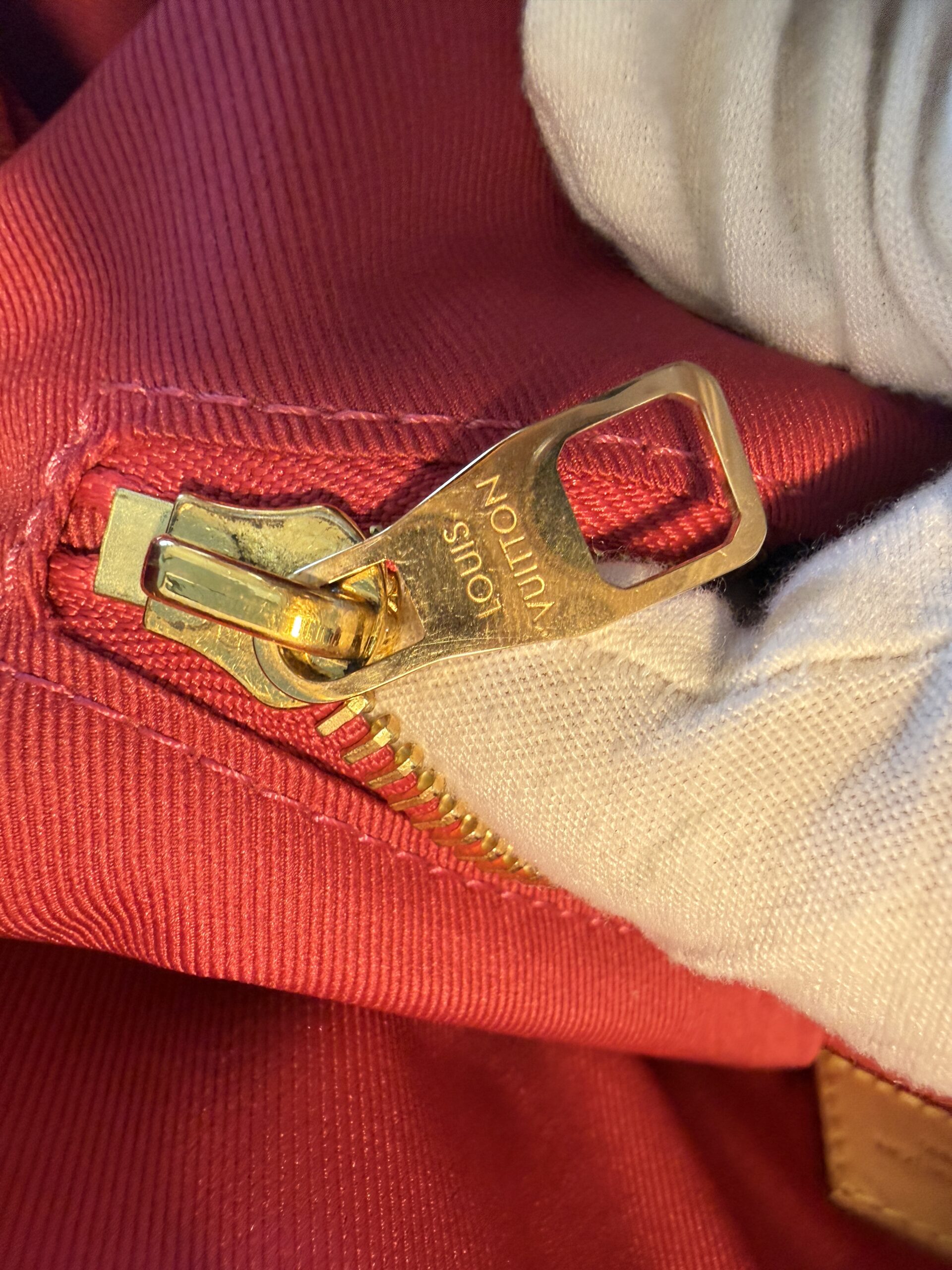 Authentic Louis Vuitton Graceful MM, Peony/Pivoine, with COA, and LV dustbag included - Image 26