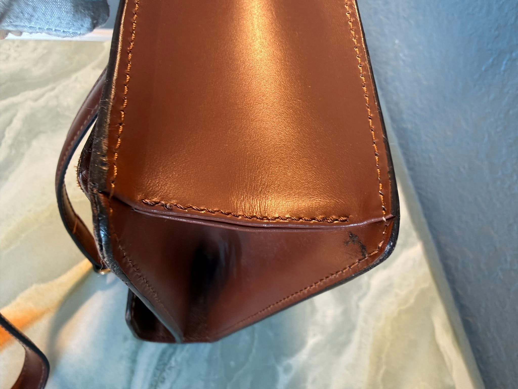 Authentic Louis Vuitton Monceau 26 with LV strap and LV key included - Image 13