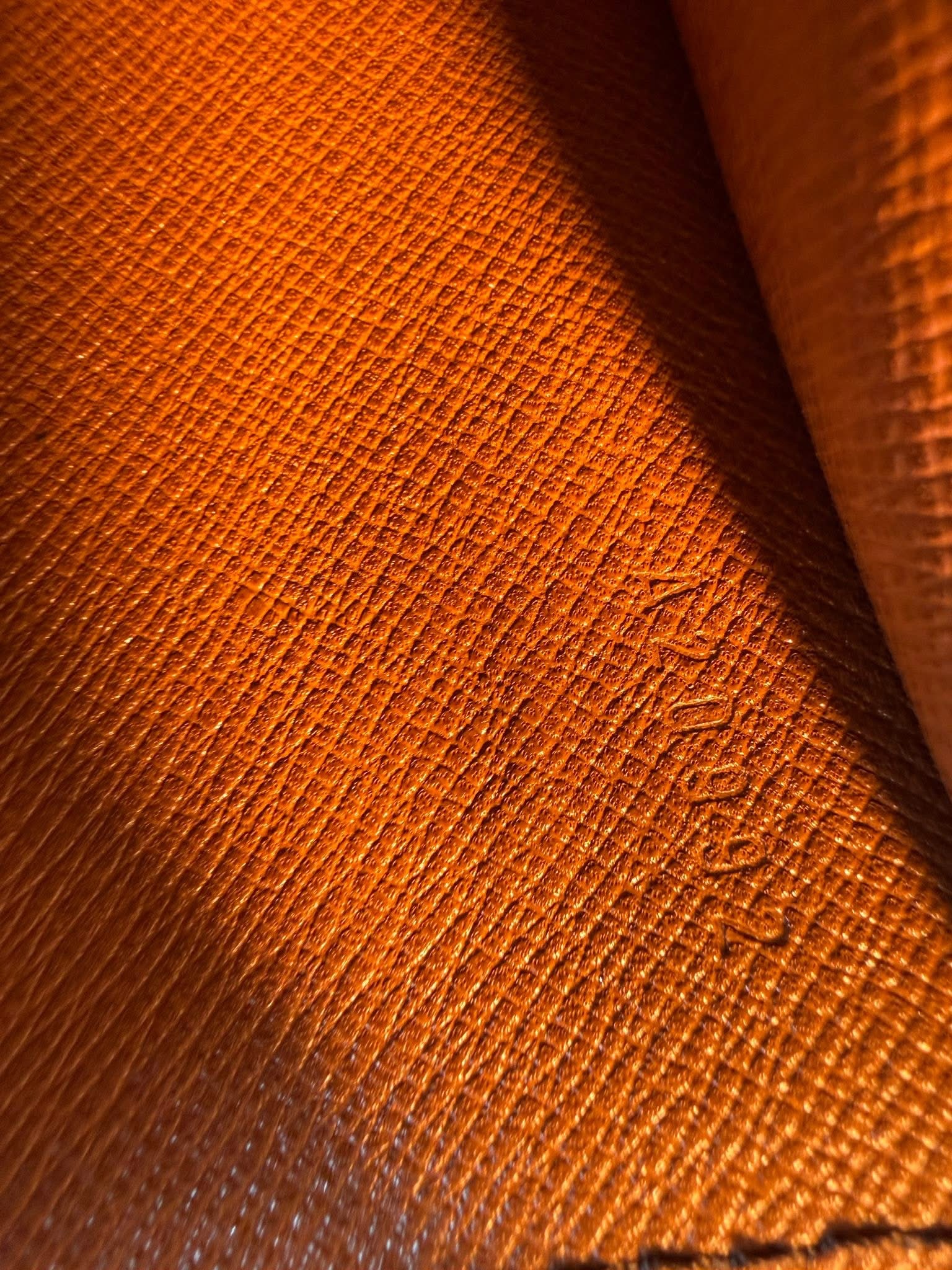 Authentic Louis Vuitton Monceau 26 with LV strap and LV key included - Image 28